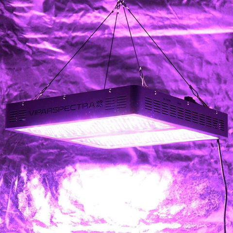 Image of Viparspectra V1200 LED Grow Light - Right Bud